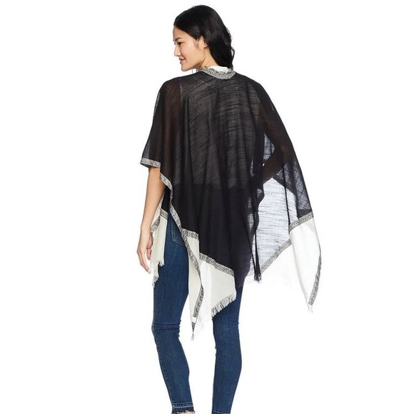 Echo Surf Club Ruana - Picture 4 of 4